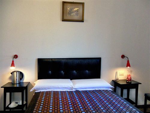 Adelaide House 2* Florencia