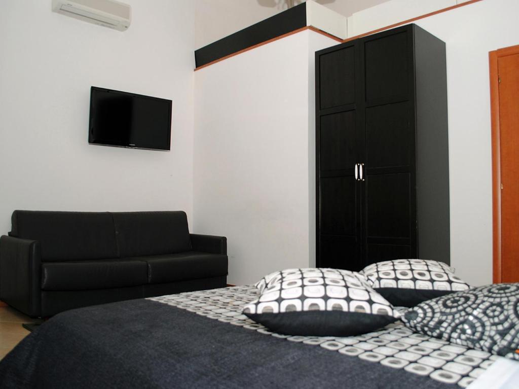 Adelaide House Florencia