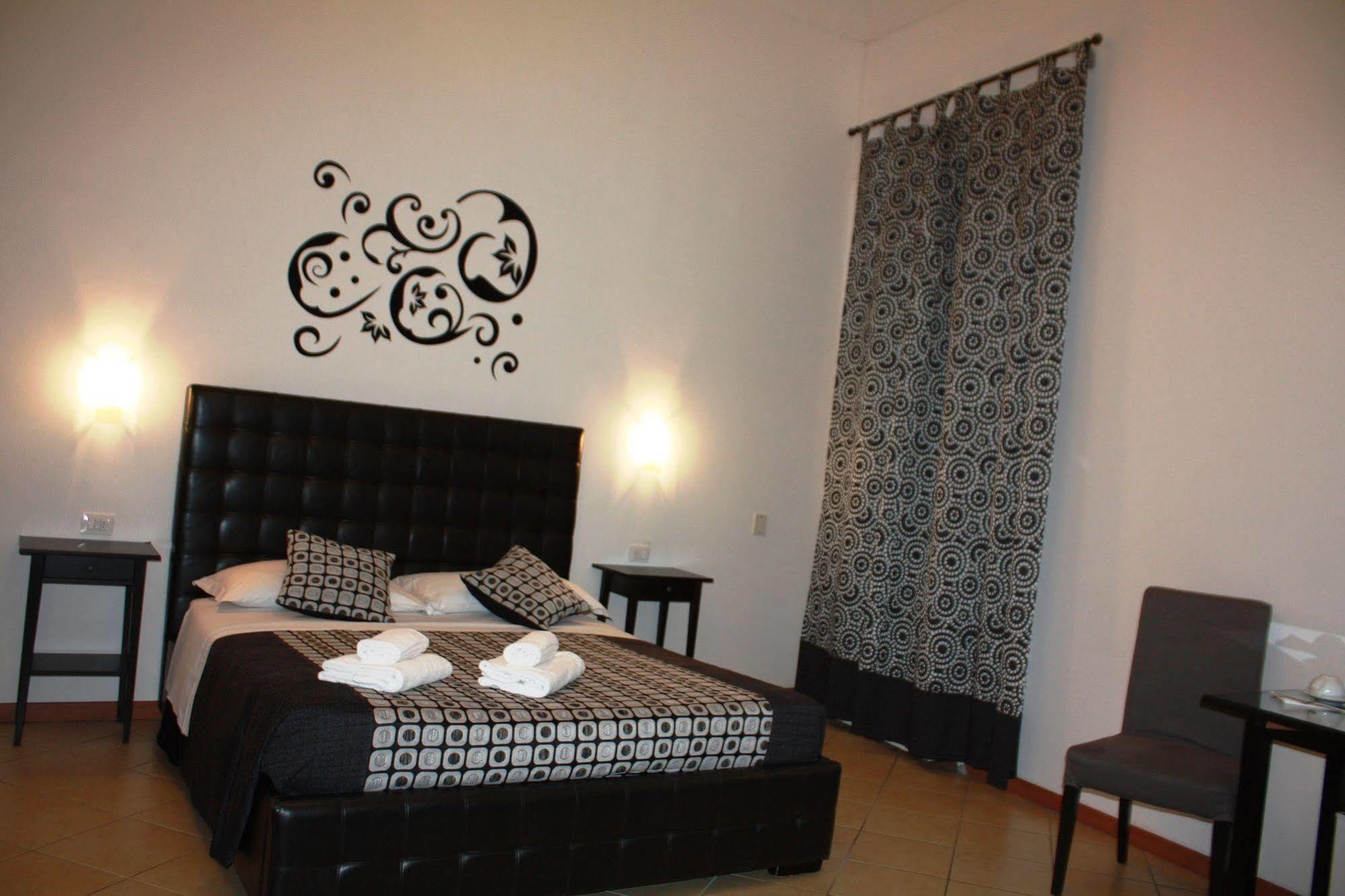 Adelaide House 2* Florencia